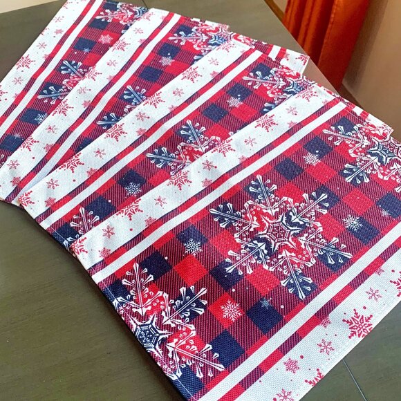 Set/4 Christmas Placemats Farmhouse Deep Red Black Buffalo Check Snowflakes New - Picture 1 of 4